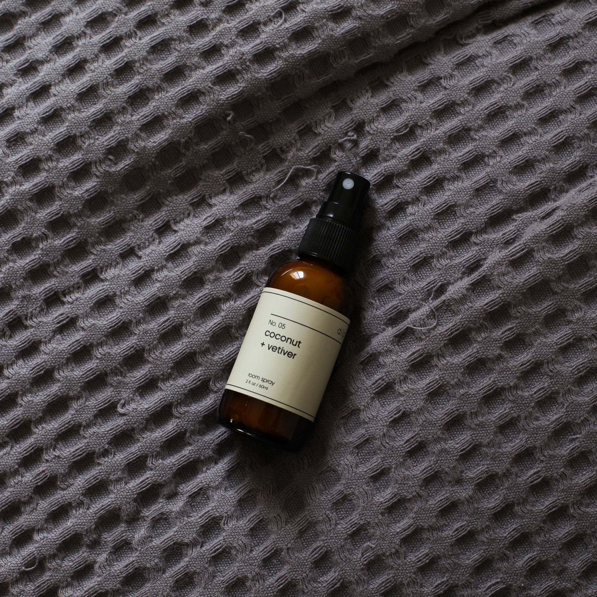studio flora coconut palm room spray No. 05